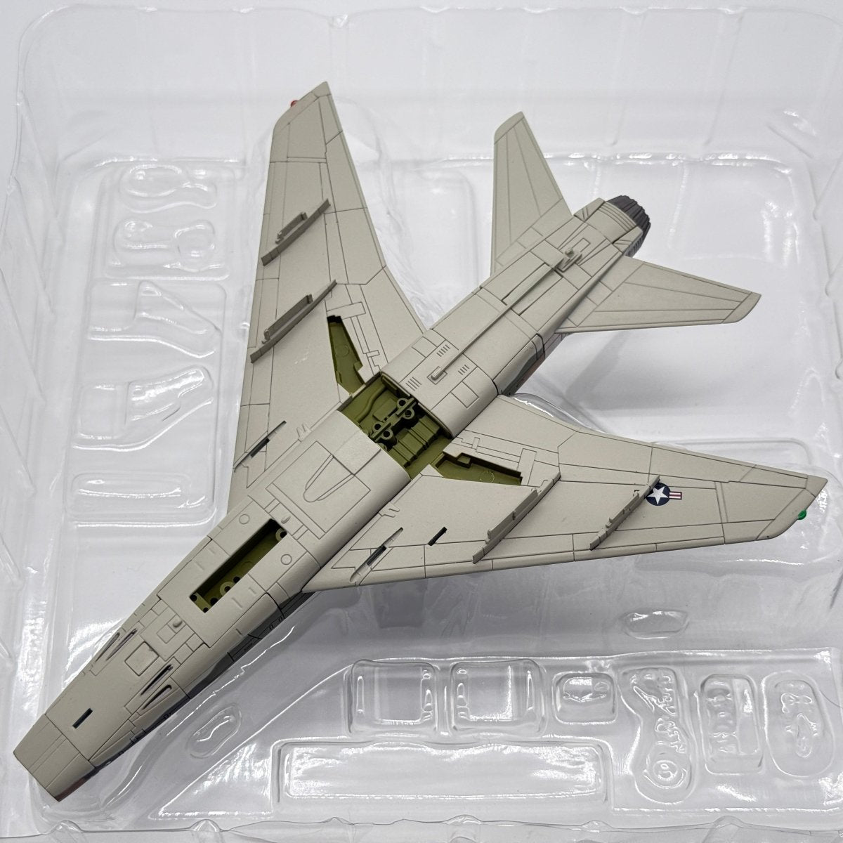 Hobby Master HA2102 1:72 F - 100D Super Sabre Tuy Hoa - Hobby Master
