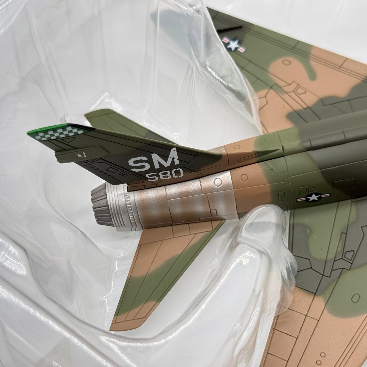 Hobby Master HA2102 1:72 F - 100D Super Sabre Tuy Hoa - Hobby Master