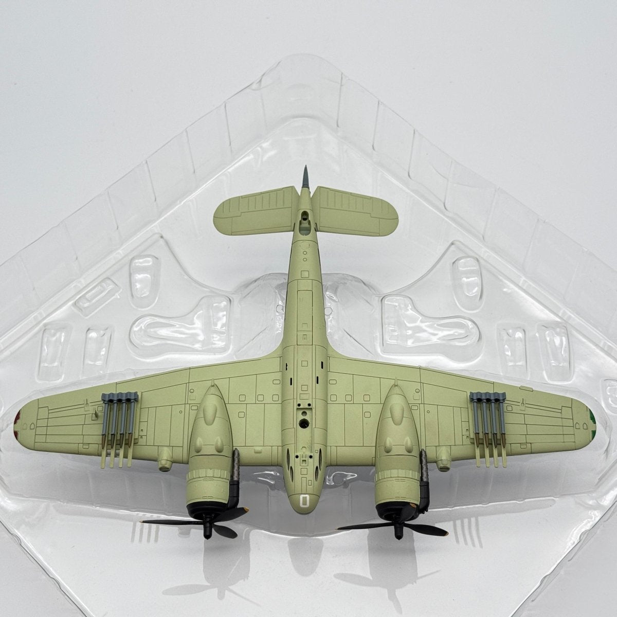 Hobby Master HA2316 1:72 Beaufighter TF.X NE831 PL-O 144 Sqn Banff 1945 - Hobby Master