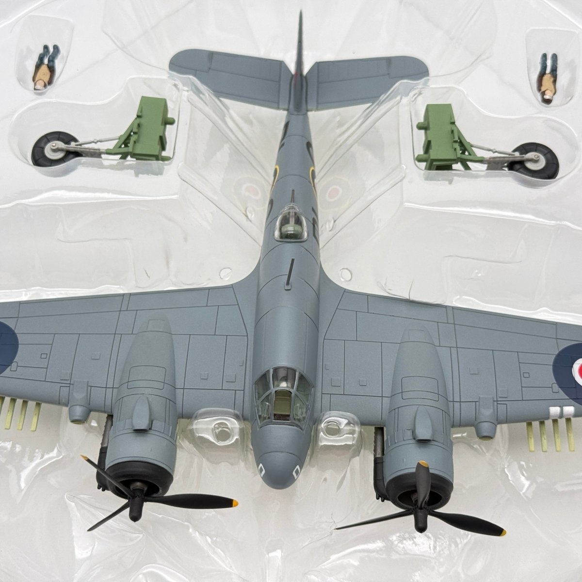 Hobby Master HA2316 1:72 Beaufighter TF.X NE831 PL-O 144 Sqn Banff 1945 - Hobby Master