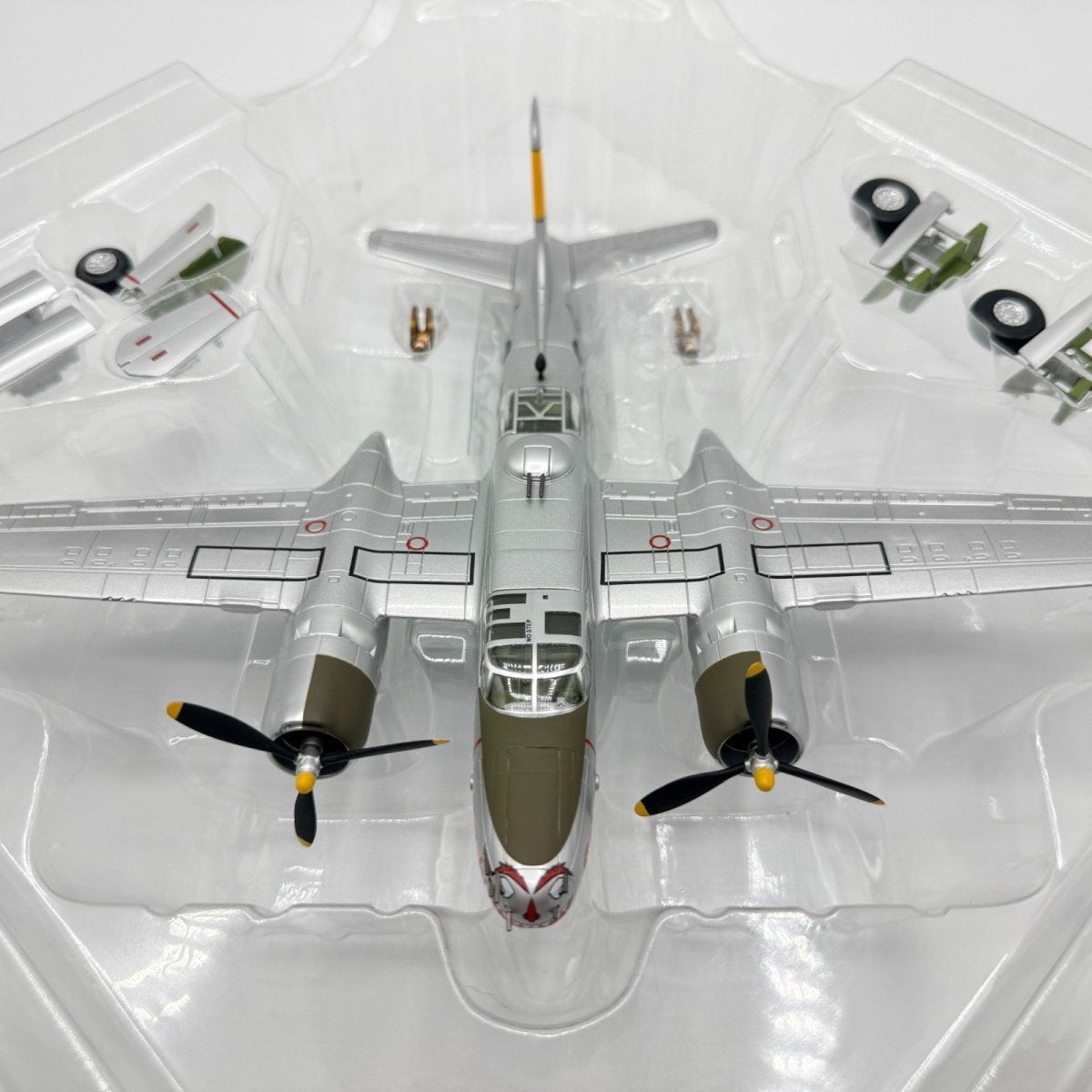 Hobby Master HA3201 1:72 A - 26B Invader "Stinky" 552nd BS 386th BG, France 1954 - Hobby Master