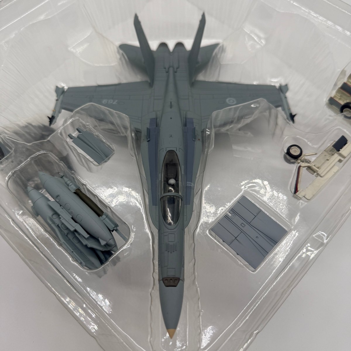 Hobby Master HA3502 1:72 CF - 18 Hornet 188769 425 Sqn No Fly Zone Libya 2011 - Hobby Master