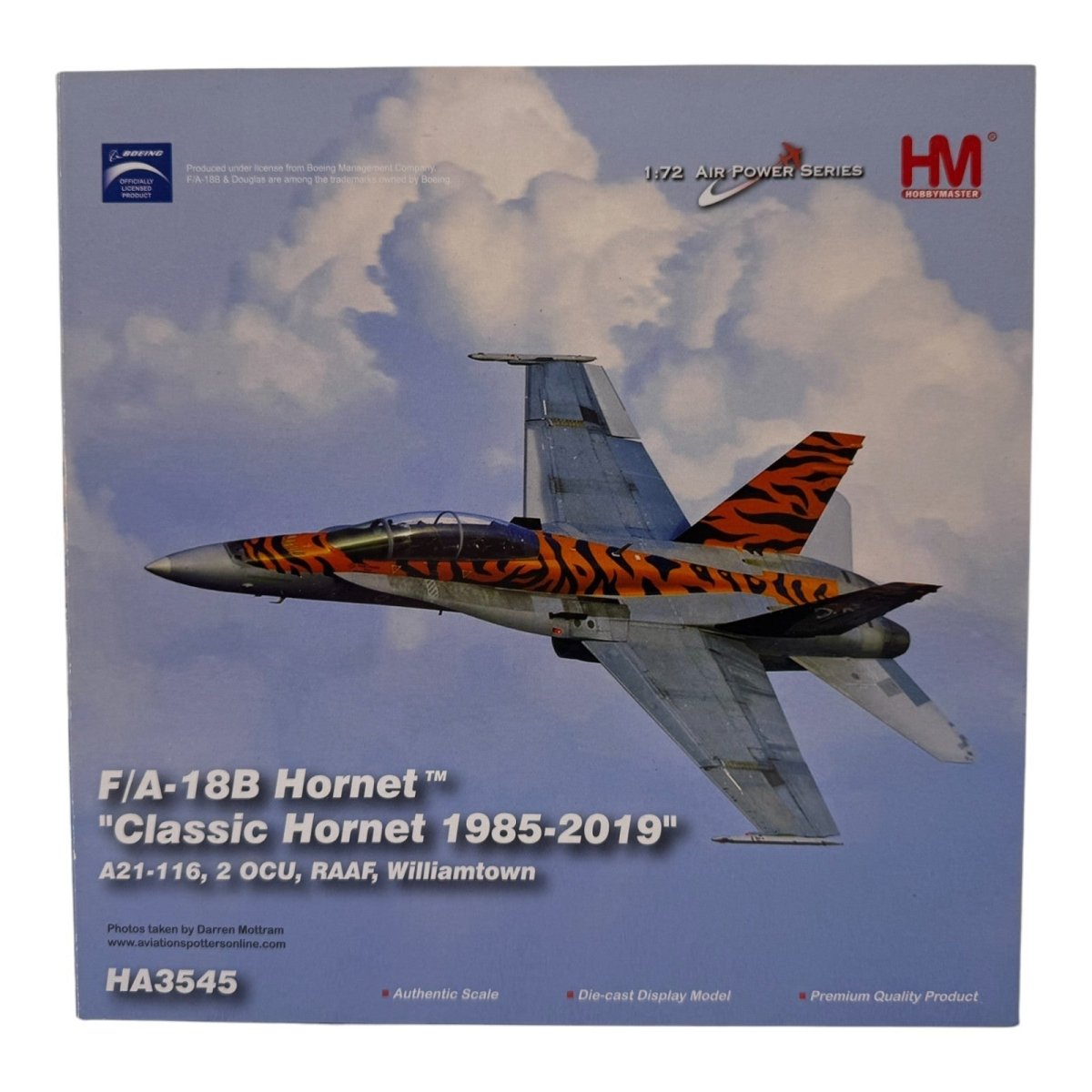 Hobby Master HA3545 1:72 F/A - 18B Hornet Classic 1985 - 2019 2 OCU RAAF Williamtown - Hobby Master