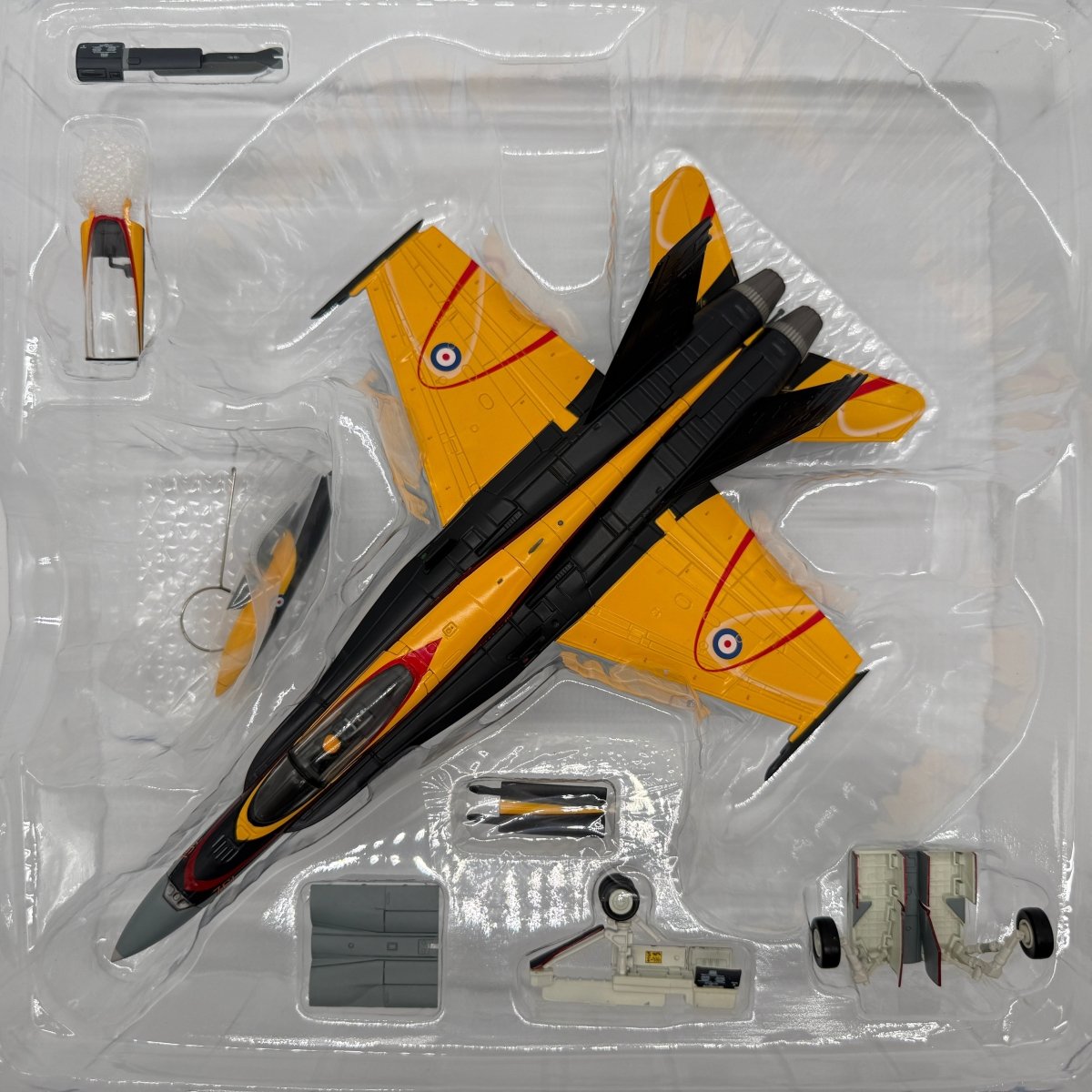 Hobby Master HA3550 1:72 CF-18 Hornet RCAF Demonstration Team 2016 - Hobby Master