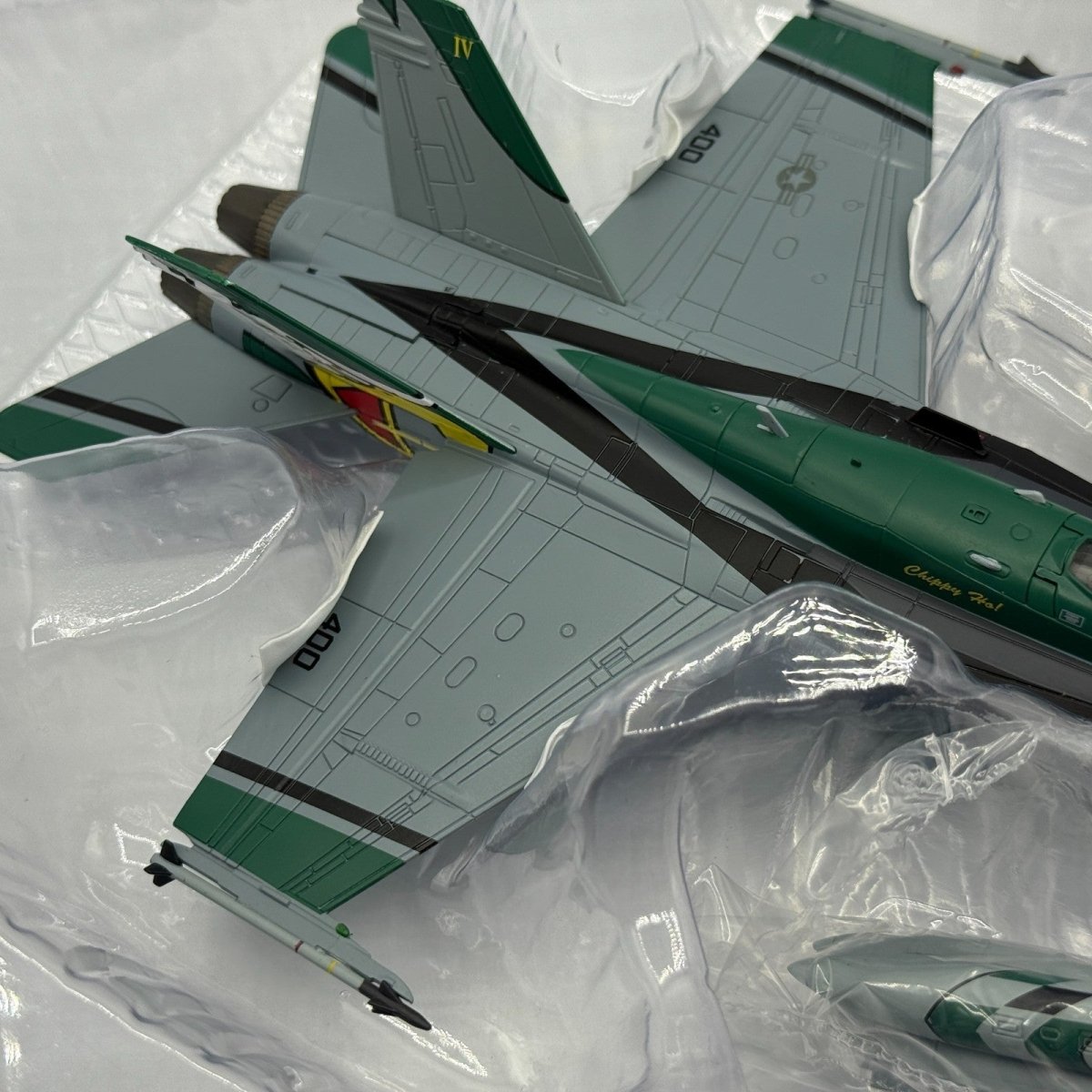 Hobby Master HA3566 1:72 F/A - 18C Hornet Strike Fighter "Chippy Ho" - Hobby Master