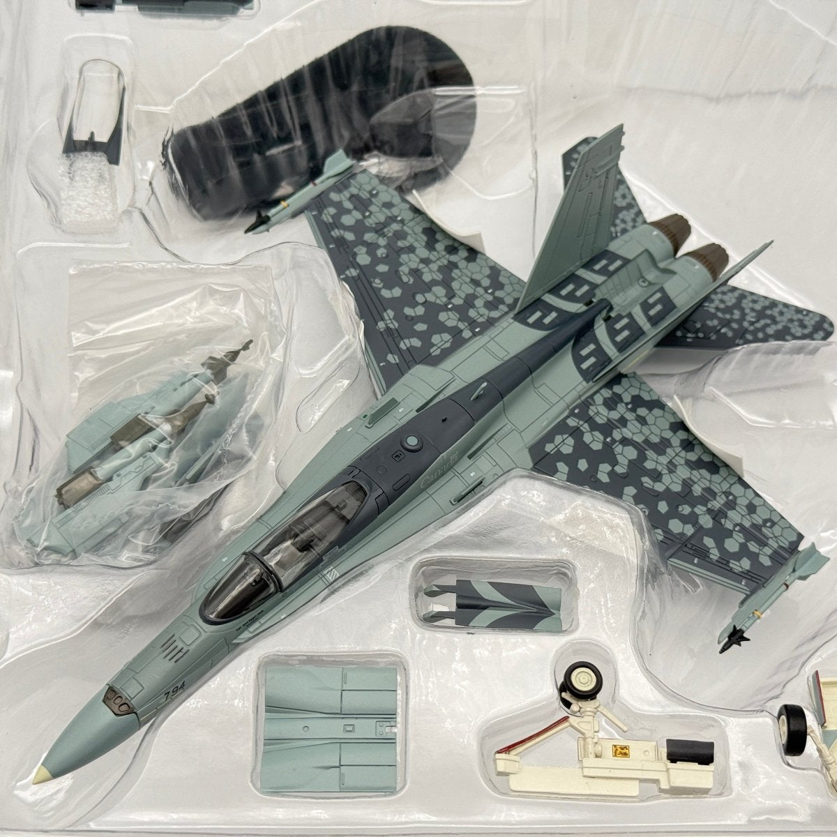 Hobby Master HA3576 1:72 CF - 18 Hornet RCAF Demonstration Team 2022 - Hobby Master