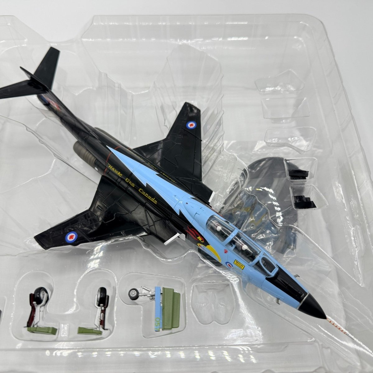 Hobby Master HA3704 1:72 CF - 101 Voodoo, 409 Sqn Hawk One Canada, CAF 1984 - Hobby Master