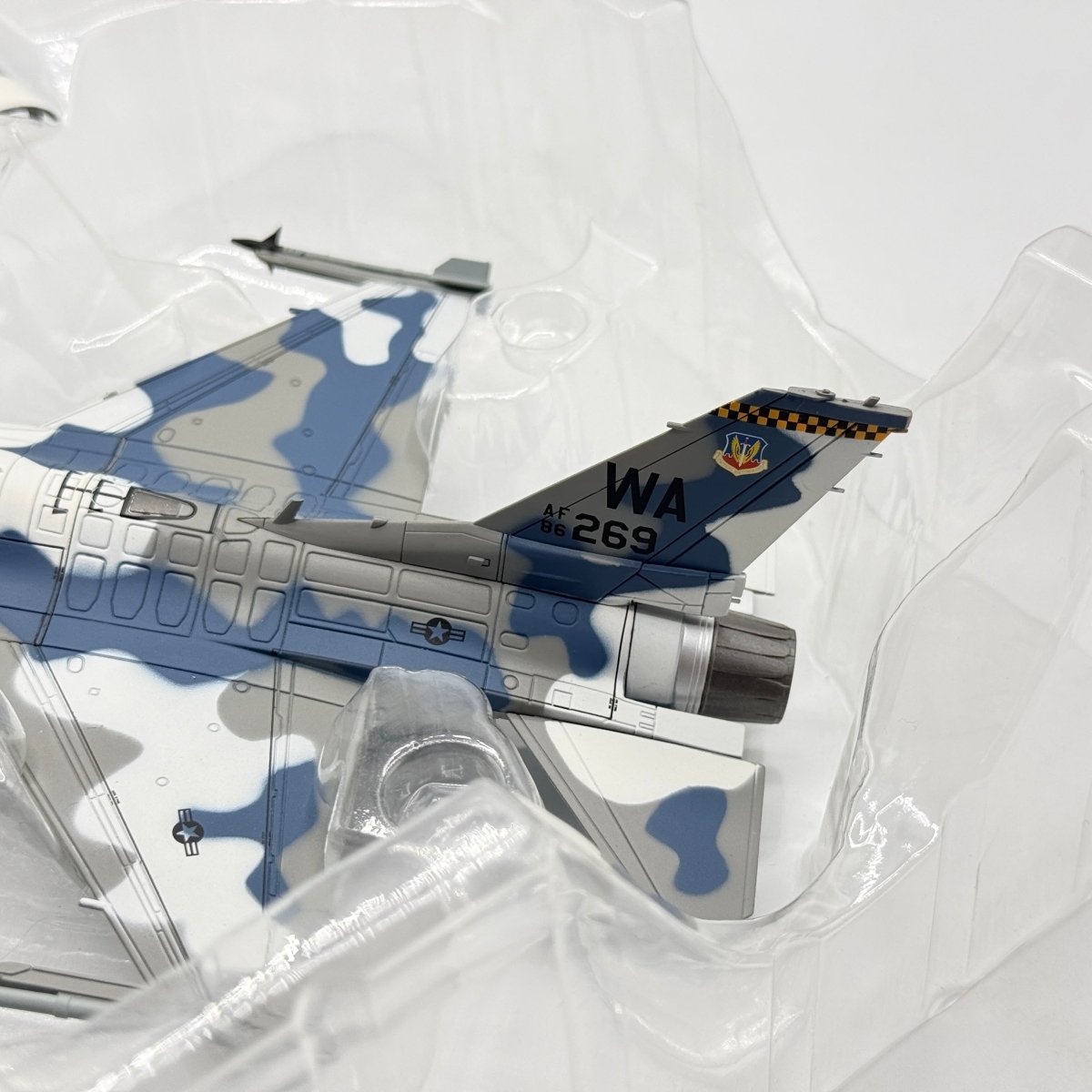 Hobby Master HA3808 1:72 F - 16C+ Block 32, 86 - 0269 WA, 64th Aggressor Nellis - Hobby Master