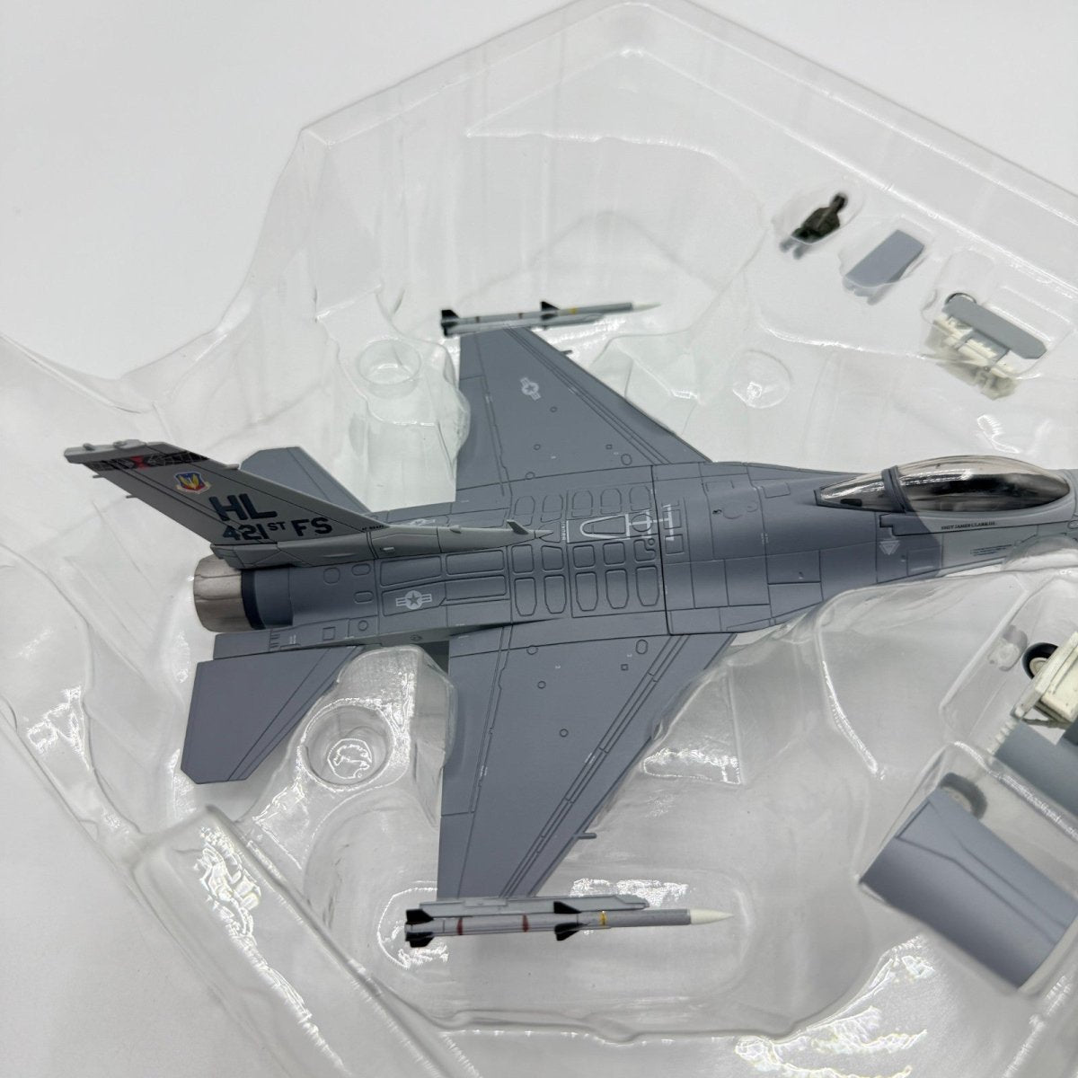 Hobby Master HA3811 1:72 F - 16C Fighting Falcon, 88 - 0471, Black Widows Iraq 2006 - Hobby Master