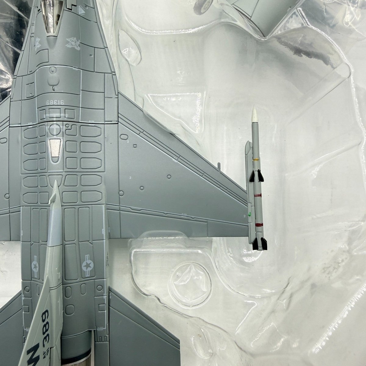 Hobby Master HA3830 1:72 F - 16CJ Fighting Falcon, 91 - 0389 SW, Unified Protector - Hobby Master