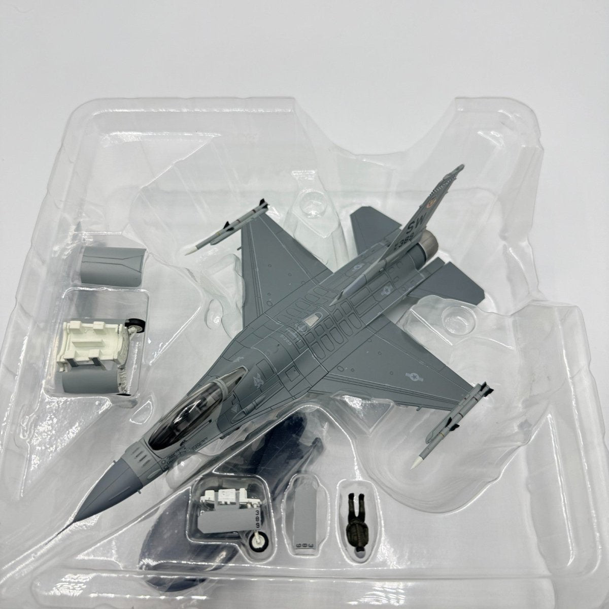 Hobby Master HA3830 1:72 F - 16CJ Fighting Falcon, 91 - 0389 SW, Unified Protector - Hobby Master