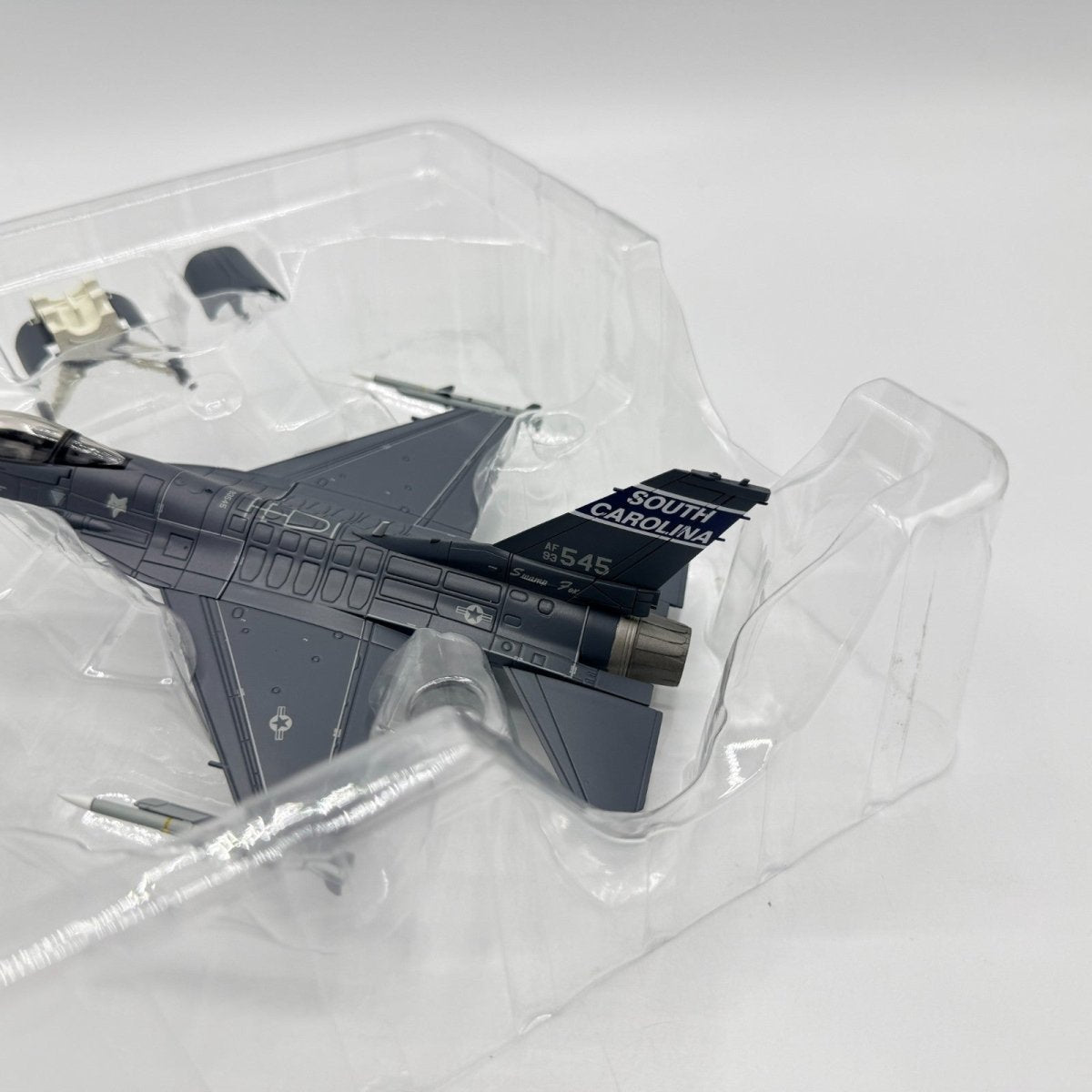 Hobby Master HA3843 1:72 F - 16C Block 52 93 - 0545, 157 FS South Carolina ANG, 2015 - Hobby Master