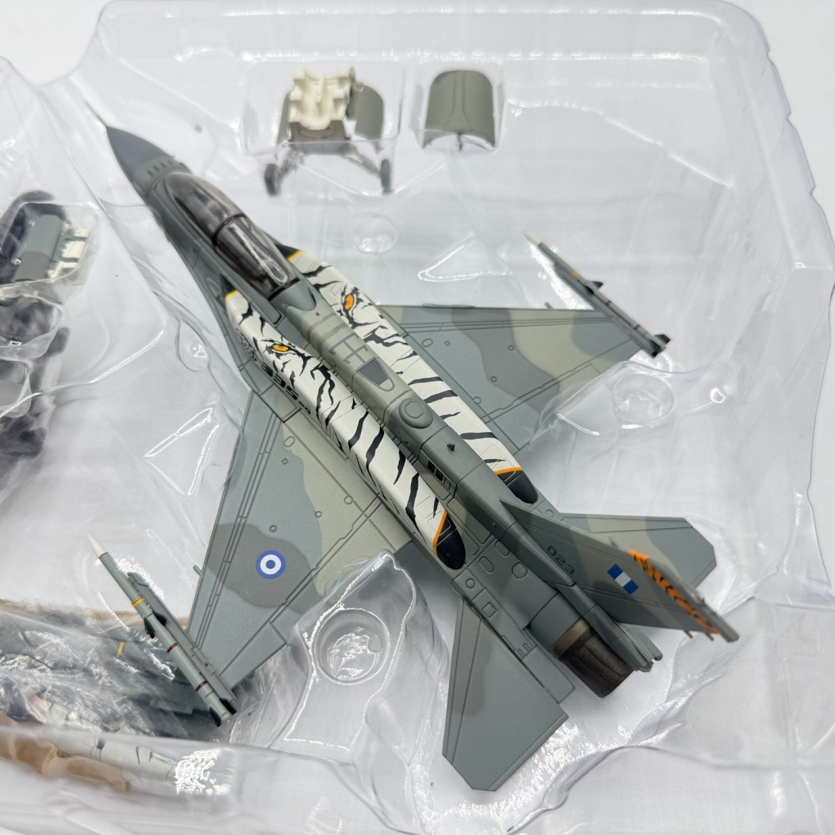 Hobby Master HA3865 1:72 F - 16D Falcon 335 Sqn Hellenic AF NATO "2018 Tiger Meet" - Hobby Master