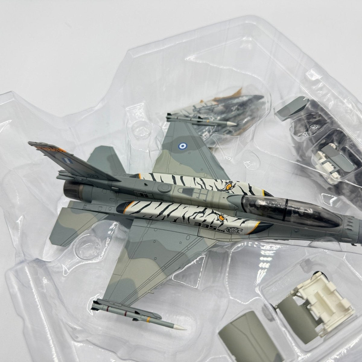 Hobby Master HA3865 1:72 F - 16D Falcon 335 Sqn Hellenic AF NATO "2018 Tiger Meet" - Hobby Master