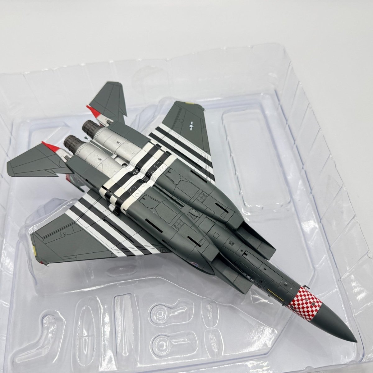 Hobby Master HA4518 1:72 F - 15E Eagle 492nd FS RAF 2019 75th D - Day Scheme - Hobby Master