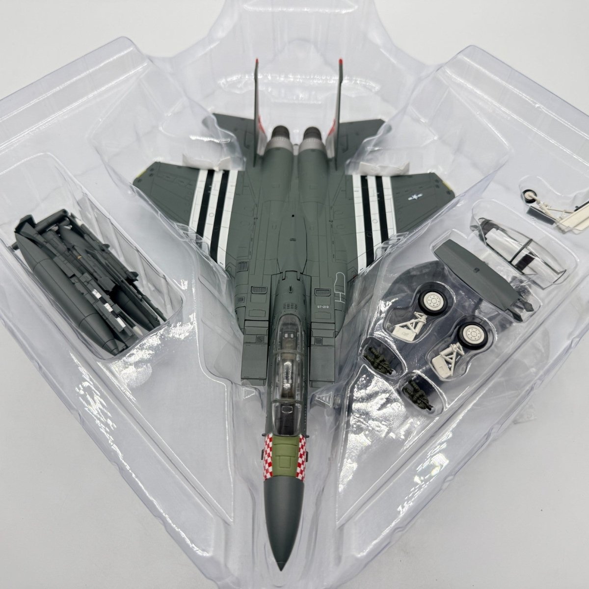 Hobby Master HA4518 1:72 F - 15E Eagle 492nd FS RAF 2019 75th D - Day Scheme - Hobby Master