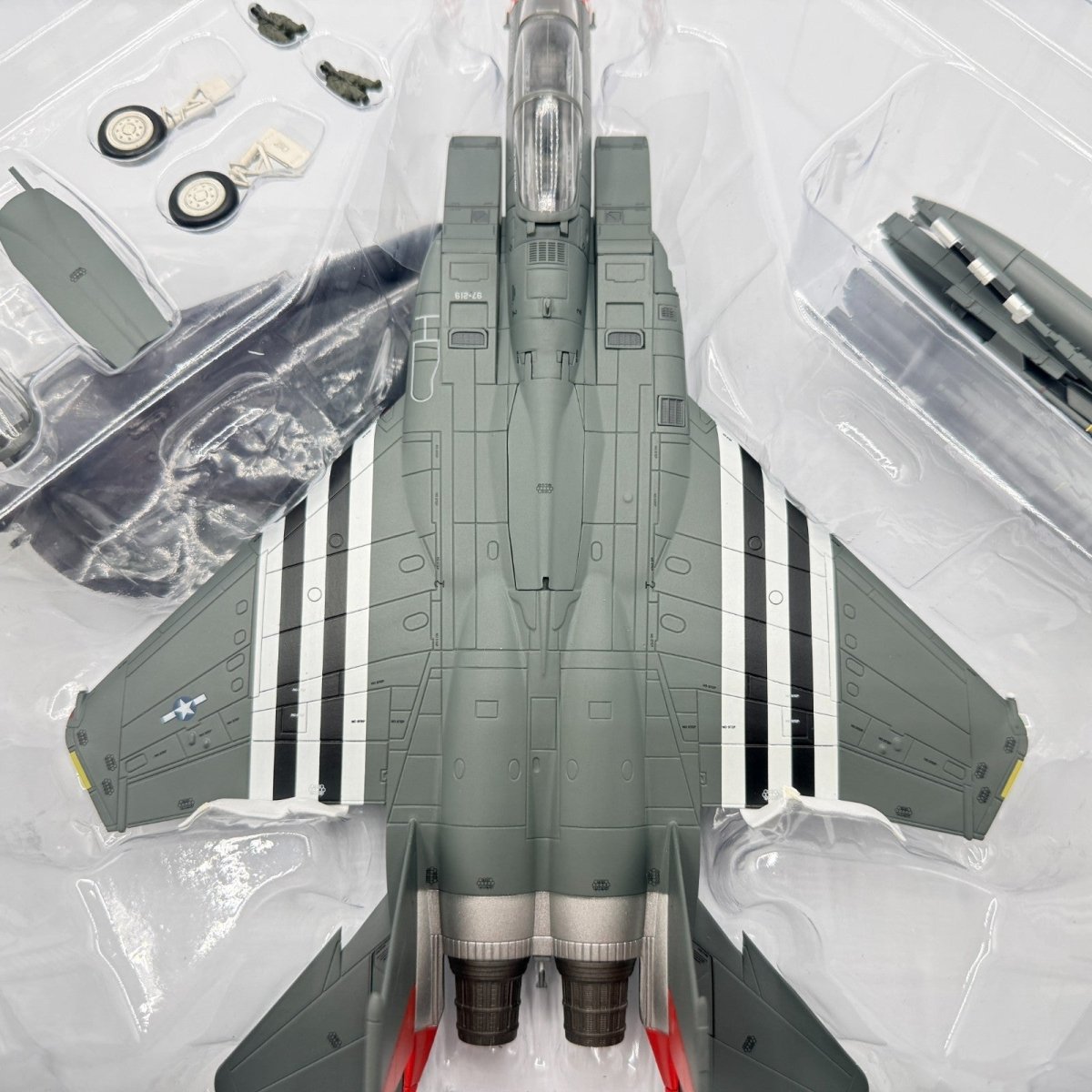Hobby Master HA4518 1:72 F - 15E Eagle 492nd FS RAF 2019 75th D - Day Scheme - Hobby Master