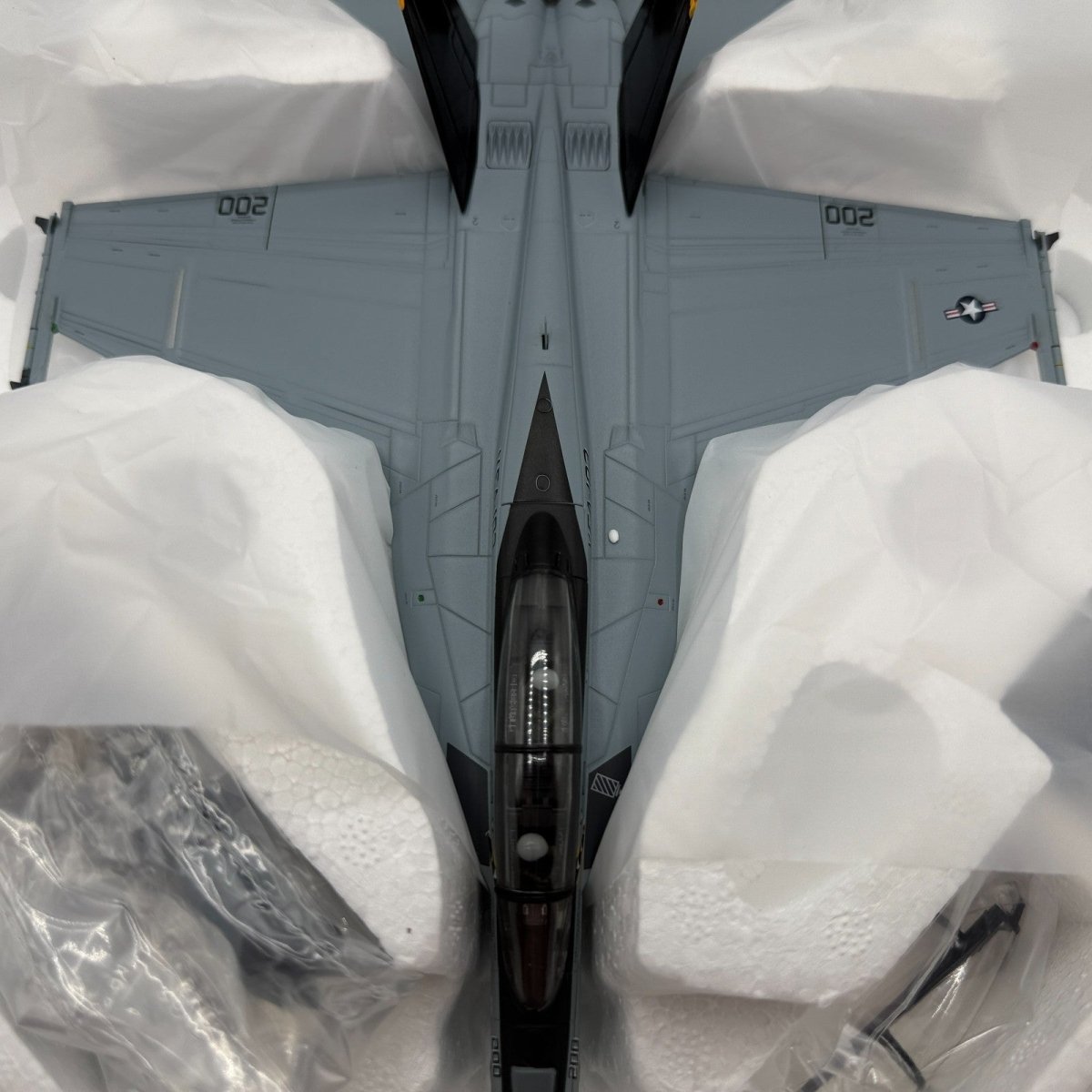 Hobby Master HA5120 1:72 F/A - 18F Super Hornet Operation Inherent Resolve - Hobby Master