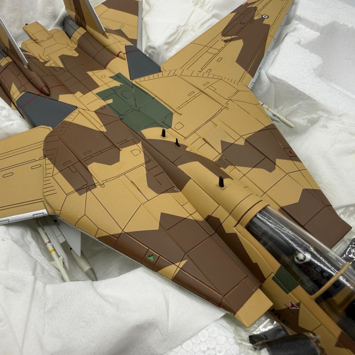 Hobby Master HA5205 1:72 F - 14AM Tomcat 160347 IRIAF 2014 Diecast Aircraft Model - Hobby Master