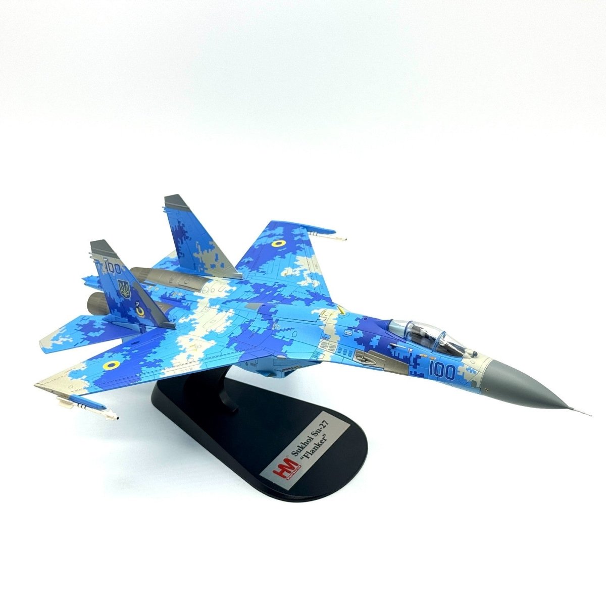 Hobby Master HA6010 1:72 Su - 27 Flanker B Serial 100, Ukrainian Air Force - Hobby Master