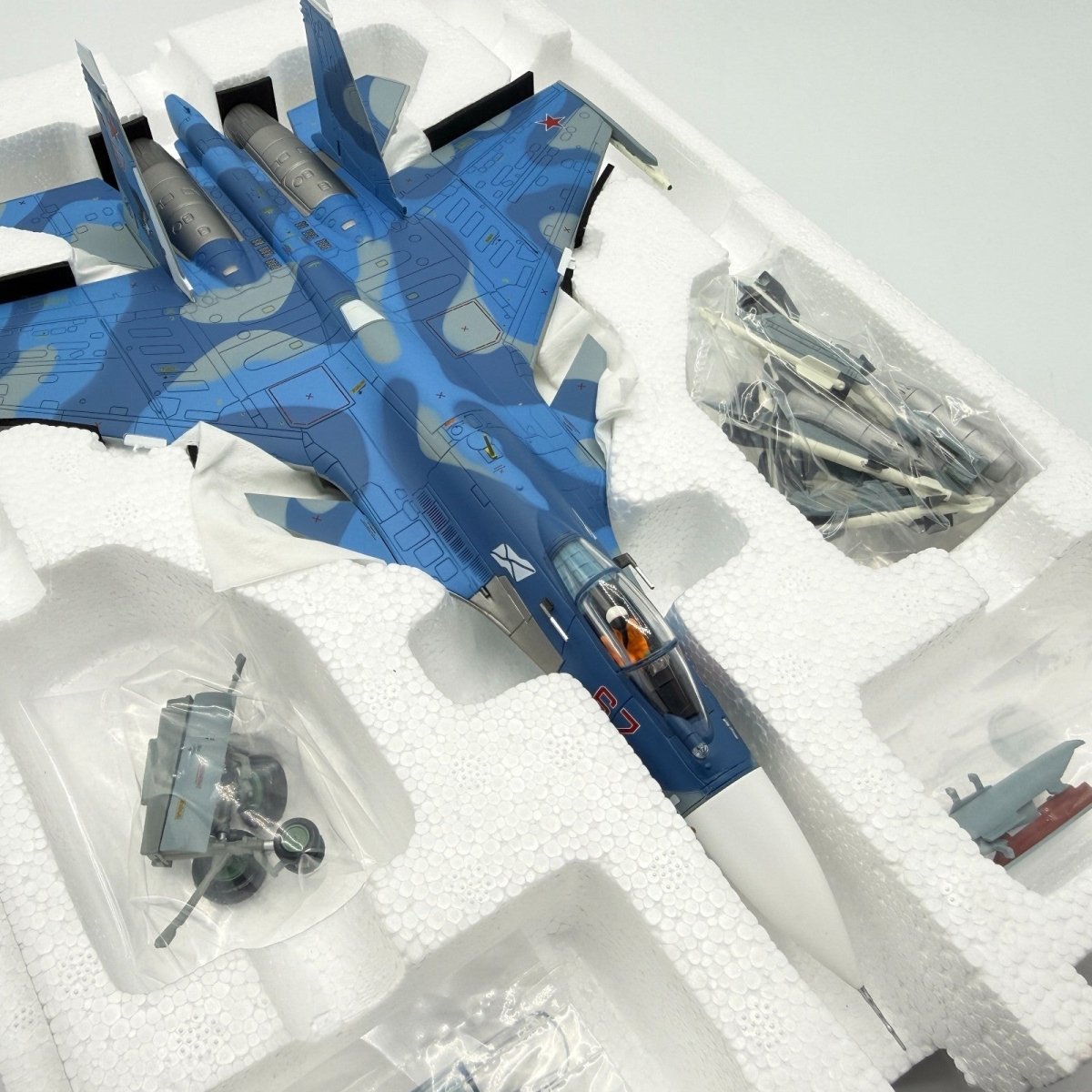 Hobby Master HA6401 1:72 Su - 33 Flanker D Bort 67, 1st Squadron, Russian Navy - Hobby Master