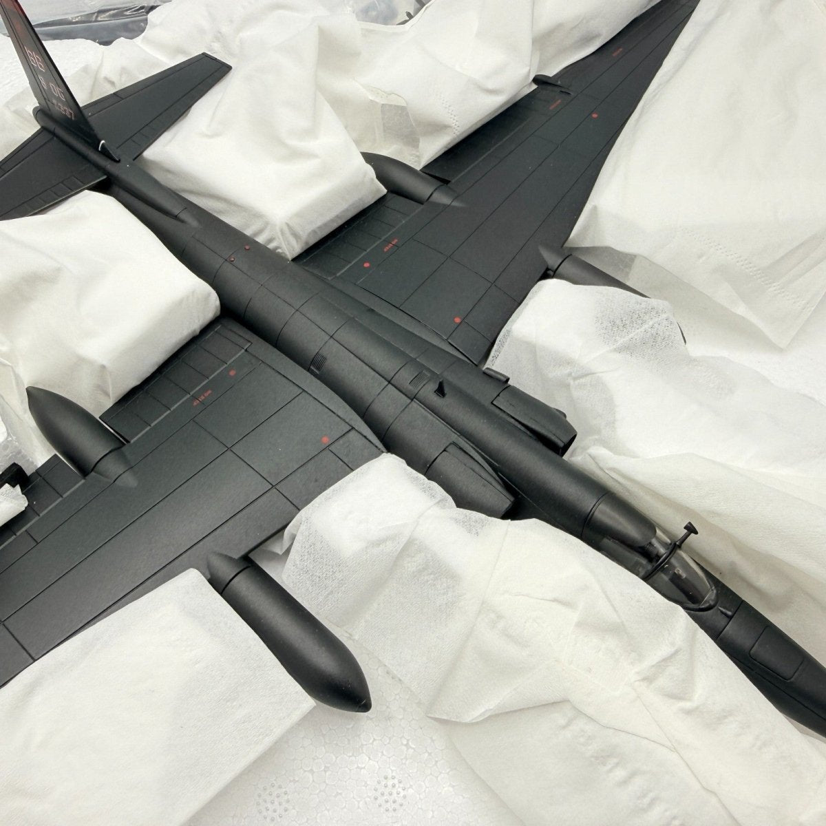 Hobby Master HA6901 1:72 Lockheed U - 2 "Dragon Lady" Beale AFB, 9th RW USAF - Hobby Master