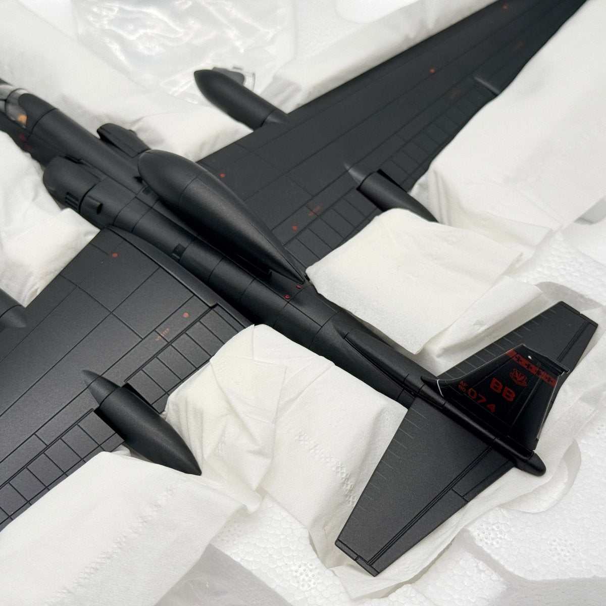 Hobby Master HA6903 1:72 Lockheed U - 2S Dragon Lady 80 - 1074 Fairford 2014 - Hobby Master