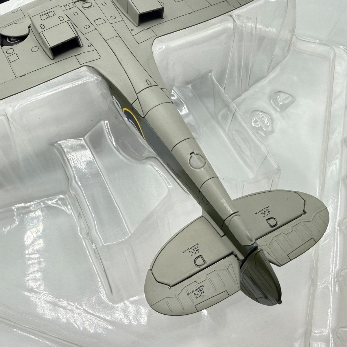 Hobby Master HA7101 1:48 Spitfire MK.XIVe MV268/JEJ "Johnnie Johnson" Germany - Hobby Master