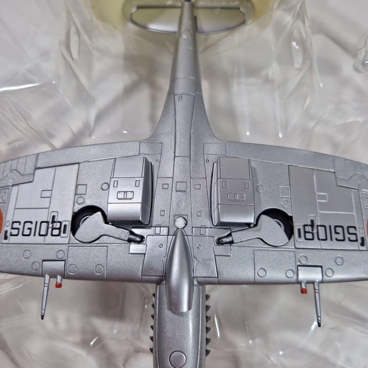 Hobby Master 1:48 Spitfire Mk XIVe Belgian Air Force 1951 Limited Edition HA7108 - Hobby Master