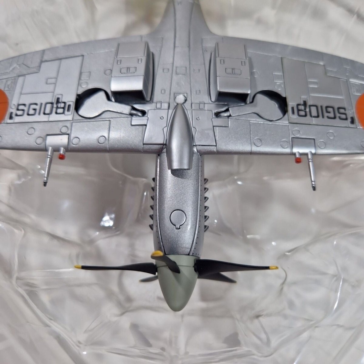 Hobby Master 1:48 Spitfire Mk XIVe Belgian Air Force 1951 Limited Edition HA7108 - Hobby Master