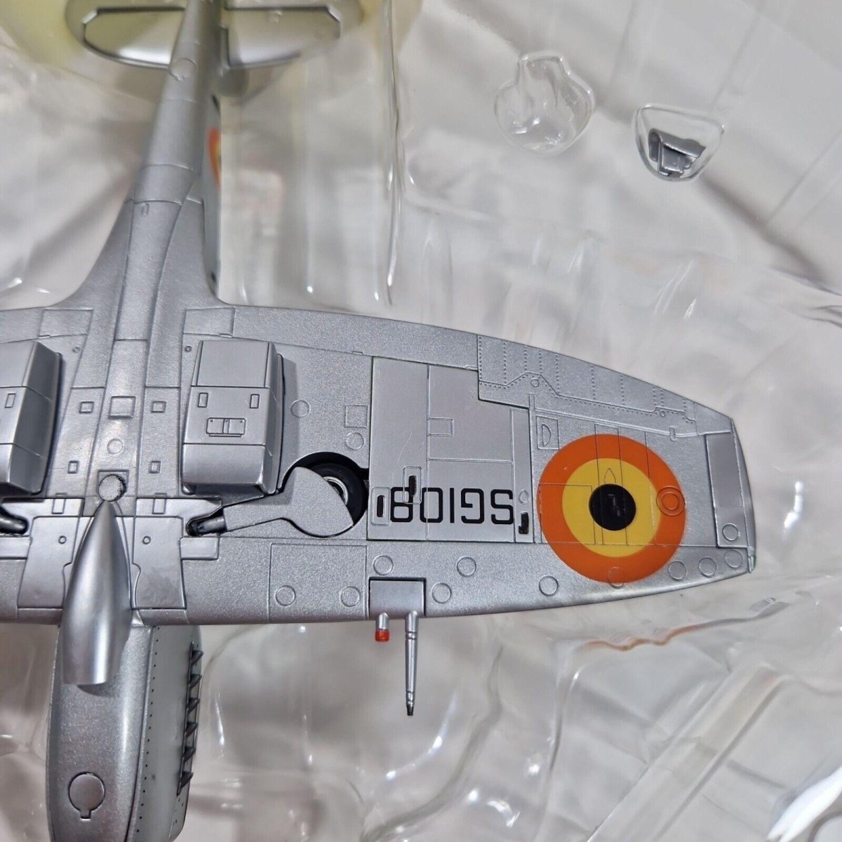 Hobby Master 1:48 Spitfire Mk XIVe Belgian Air Force 1951 Limited Edition HA7108 - Hobby Master