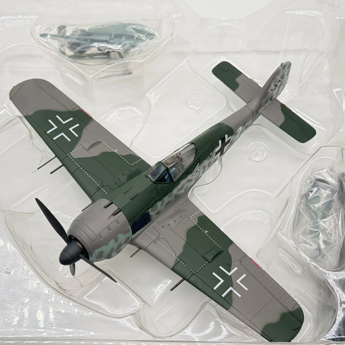 Hobby Master HA7409 1:48 Fw 190A Adolf Galland Berlin - Tempelhof 1944 - Hobby Master