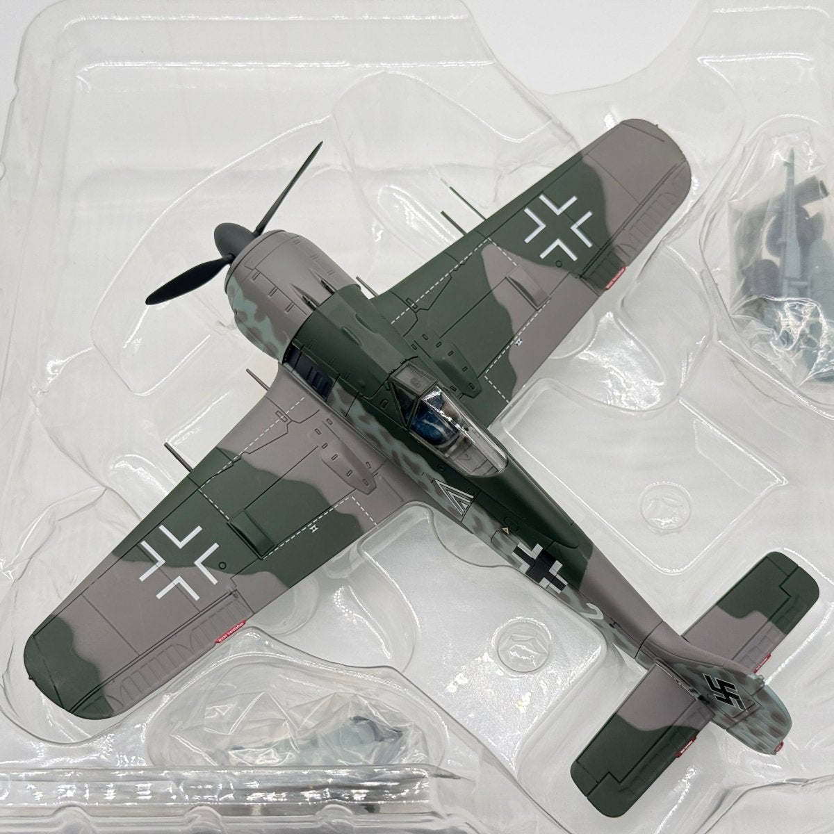 Hobby Master HA7409 1:48 Fw 190A Adolf Galland Berlin - Tempelhof 1944 - Hobby Master