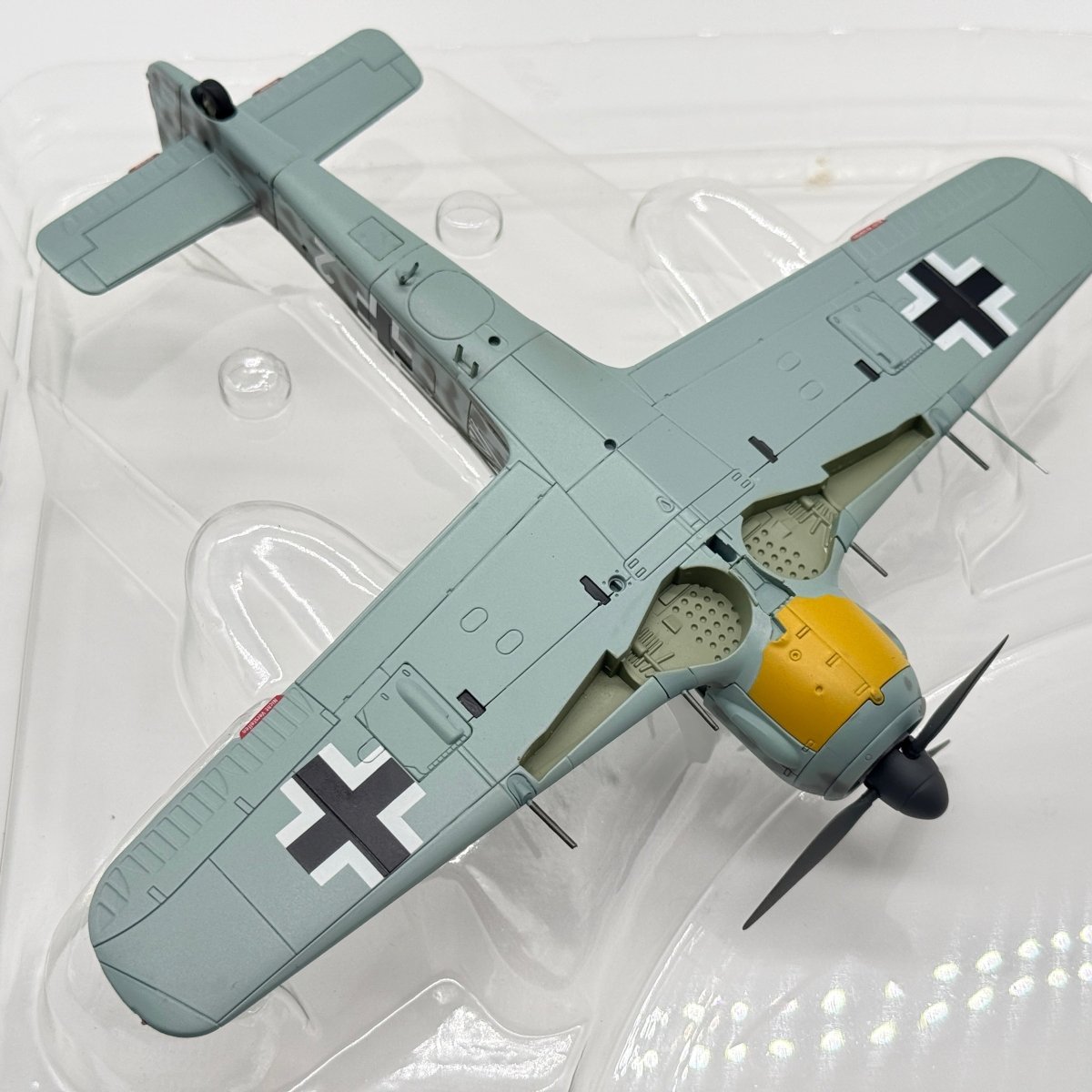 Hobby Master HA7409 1:48 Fw 190A Adolf Galland Berlin - Tempelhof 1944 - Hobby Master