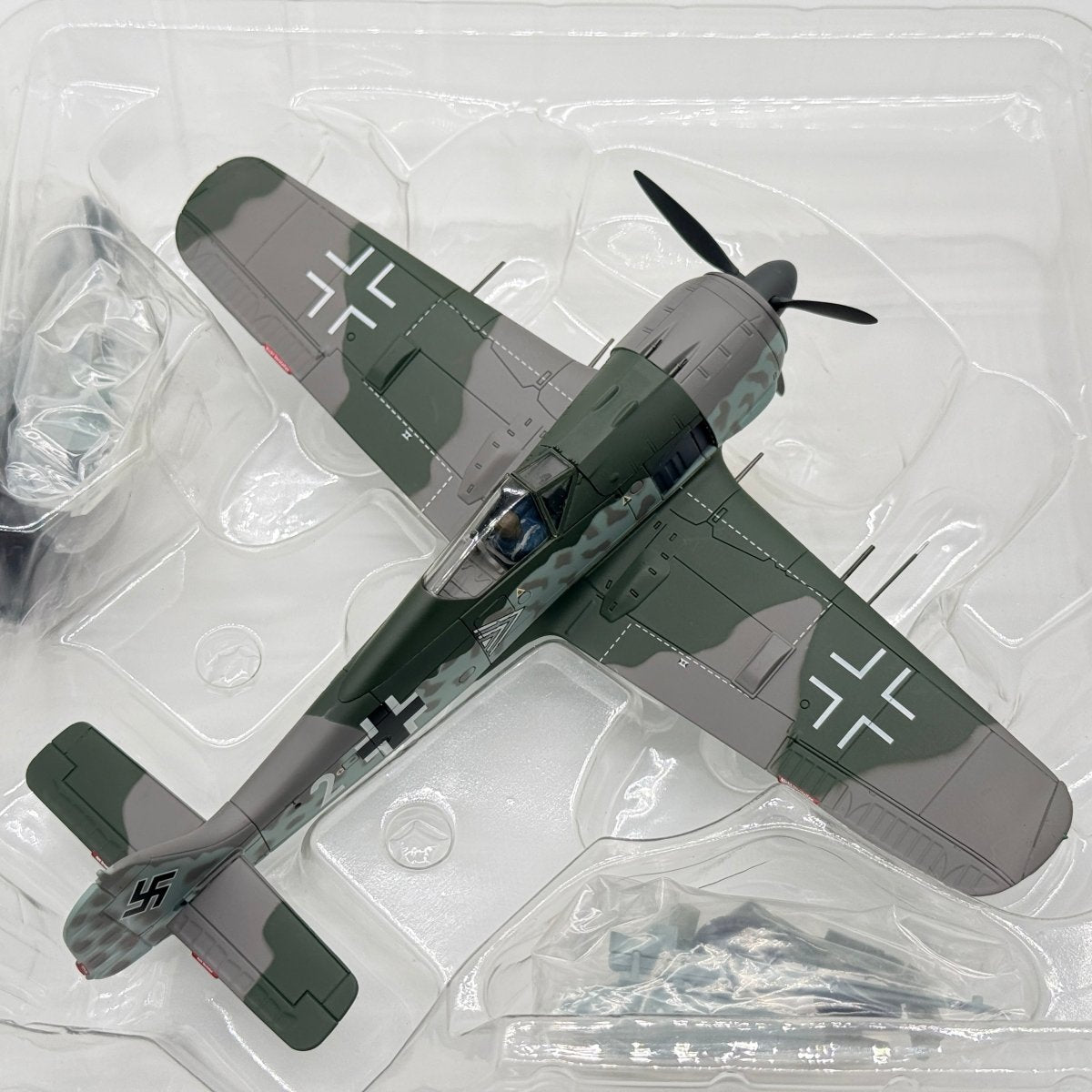 Hobby Master HA7409 1:48 Fw 190A Adolf Galland Berlin - Tempelhof 1944 - Hobby Master