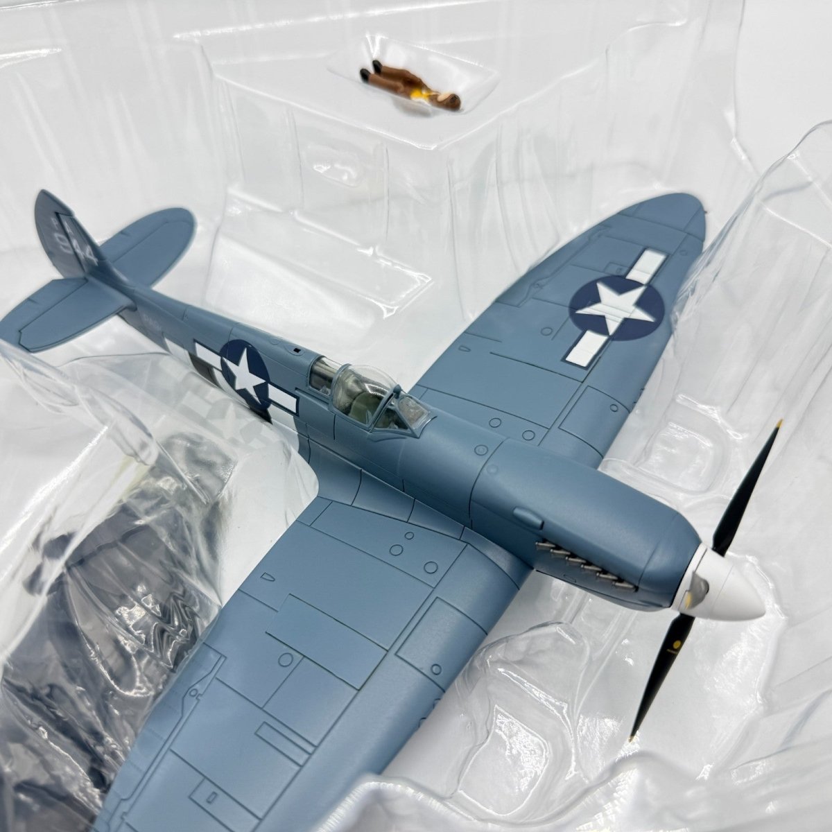 Hobby Master HA7606 1:48 Supermarine Spitfire PR.Mk XI USAAF 7th PRG, 22nd PRS - Hobby Master