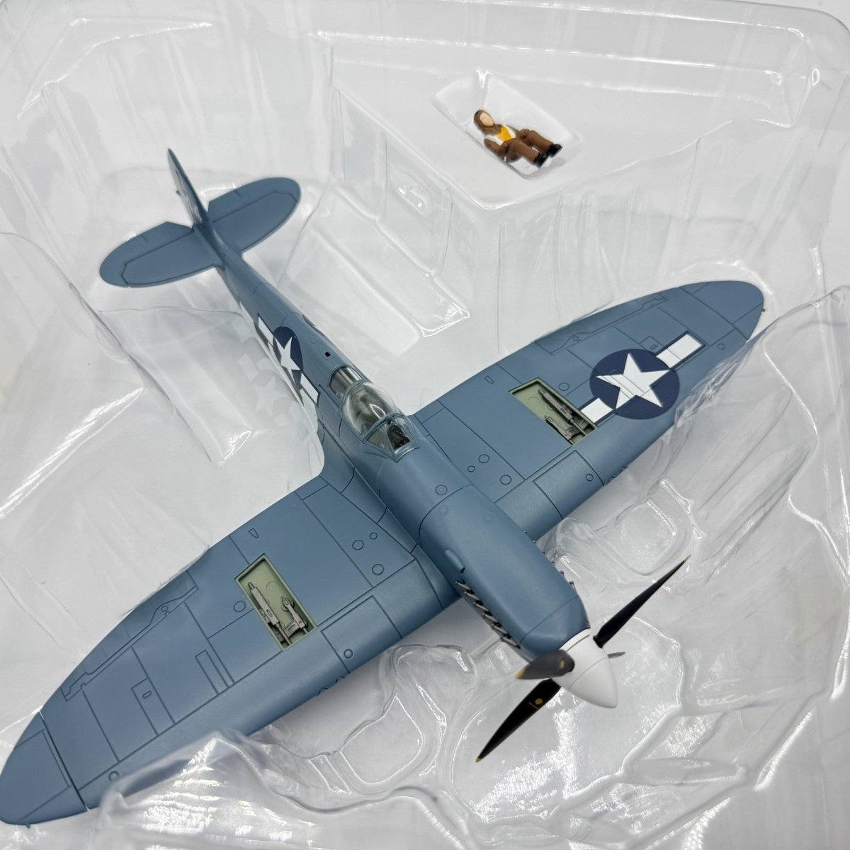 Hobby Master HA7606 1:48 Supermarine Spitfire PR.Mk XI USAAF 7th PRG, 22nd PRS - Hobby Master