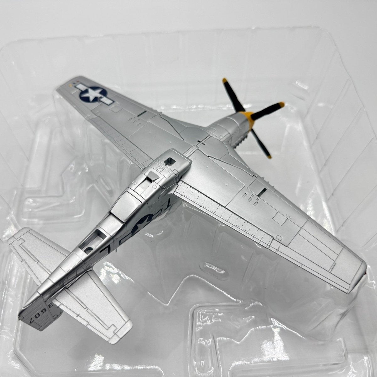 Hobby Master HA7701 1:48 P - 51D Mustang 'Lt Col Glen Eagleston' Limited Edition - Hobby Master