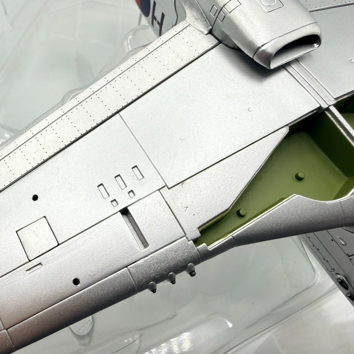 Hobby Master HA7708 1:48 P - 51D Mustang, Netherlands East Indies Air Force - Hobby Master