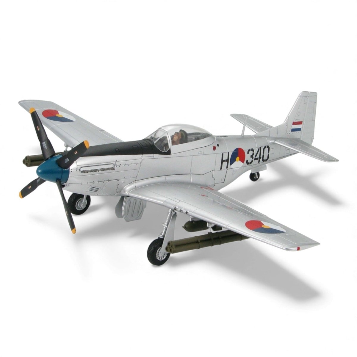 Hobby Master HA7708 1:48 P - 51D Mustang, Netherlands East Indies Air Force - Hobby Master