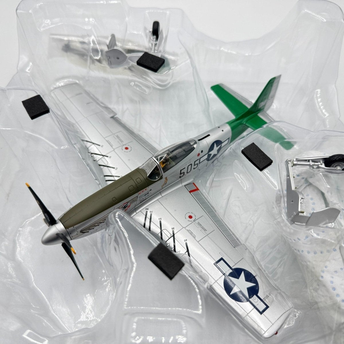 Hobby Master HA7743B 1:48 P - 51D Mustang Capt Abner Aust, USAAF, Iwo Jima 1945 - Hobby Master