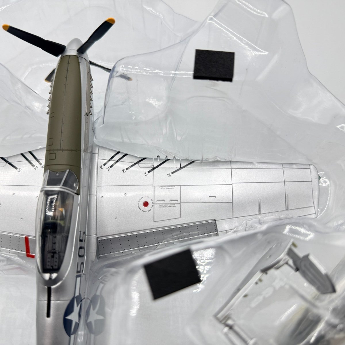 Hobby Master HA7743B 1:48 P - 51D Mustang Capt Abner Aust, USAAF, Iwo Jima 1945 - Hobby Master