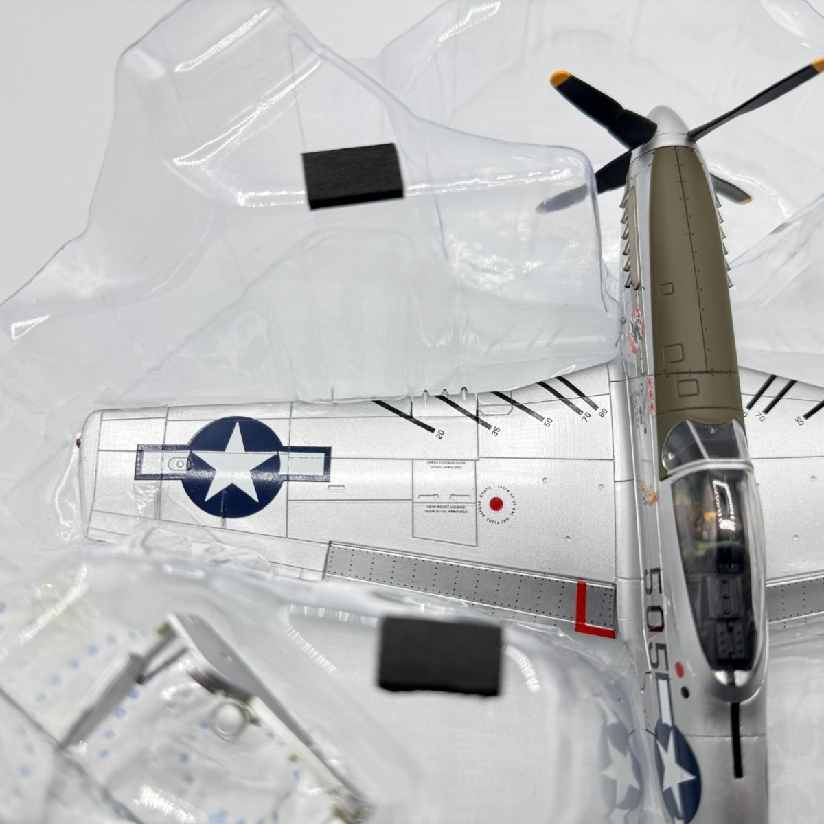 Hobby Master HA7743B 1:48 P - 51D Mustang Capt Abner Aust, USAAF, Iwo Jima 1945 - Hobby Master