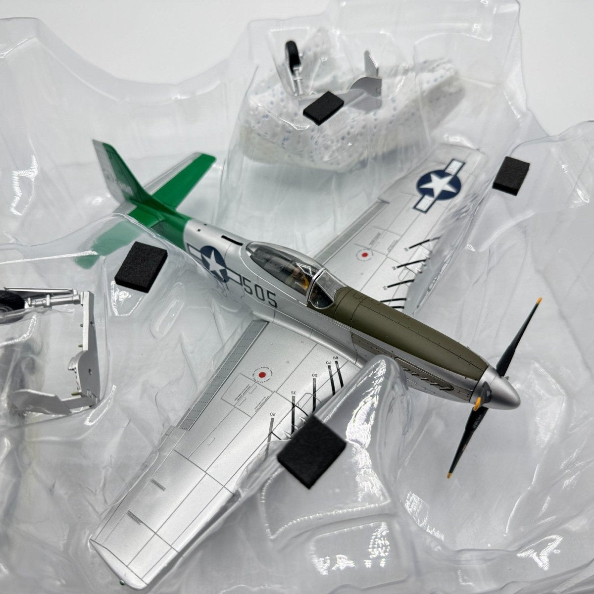 Hobby Master HA7743B 1:48 P - 51D Mustang Capt Abner Aust, USAAF, Iwo Jima 1945 - Hobby Master