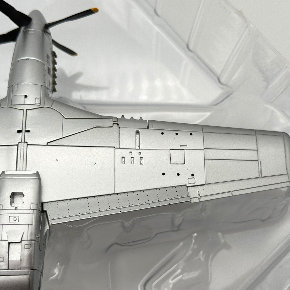 Hobby Master HA7744B 1:48 P-51D Mustang USAAF 506th FG Hon Mistake 1945 - Hobby Master