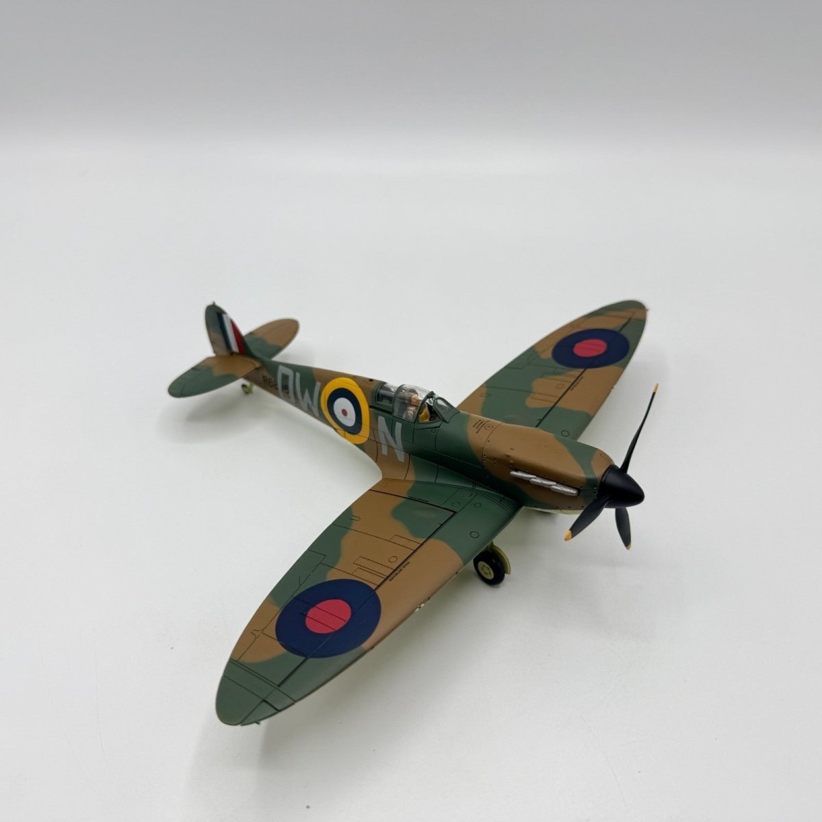 Hobby Master HA7801 1:48 Supermarine Spitfire Mk.1 DW - N Biggin Hill, Diecast - Hobby Master