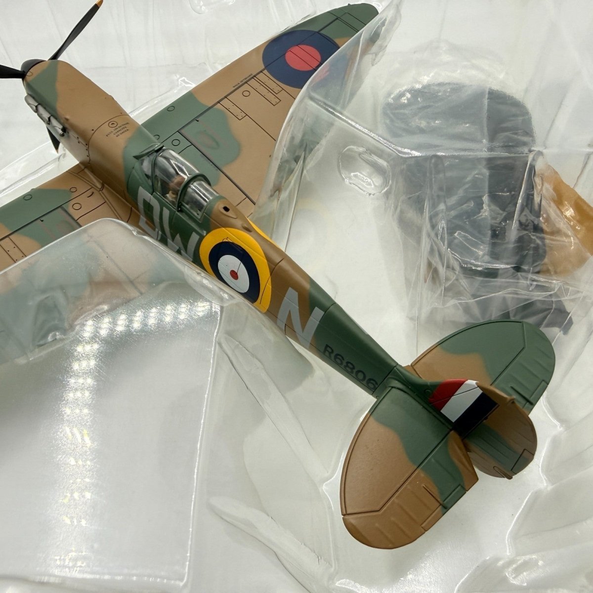 Hobby Master HA7801 1:48 Supermarine Spitfire Mk.1 DW - N Biggin Hill, Diecast - Hobby Master