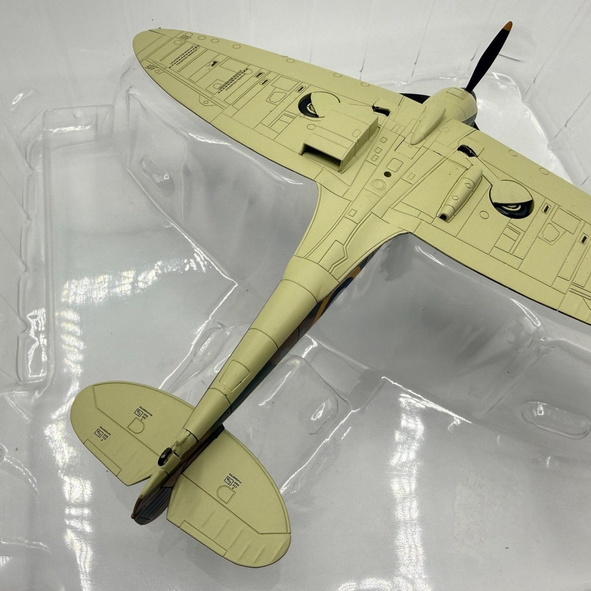 Hobby Master HA7801 1:48 Supermarine Spitfire Mk.1 DW - N Biggin Hill, Diecast - Hobby Master