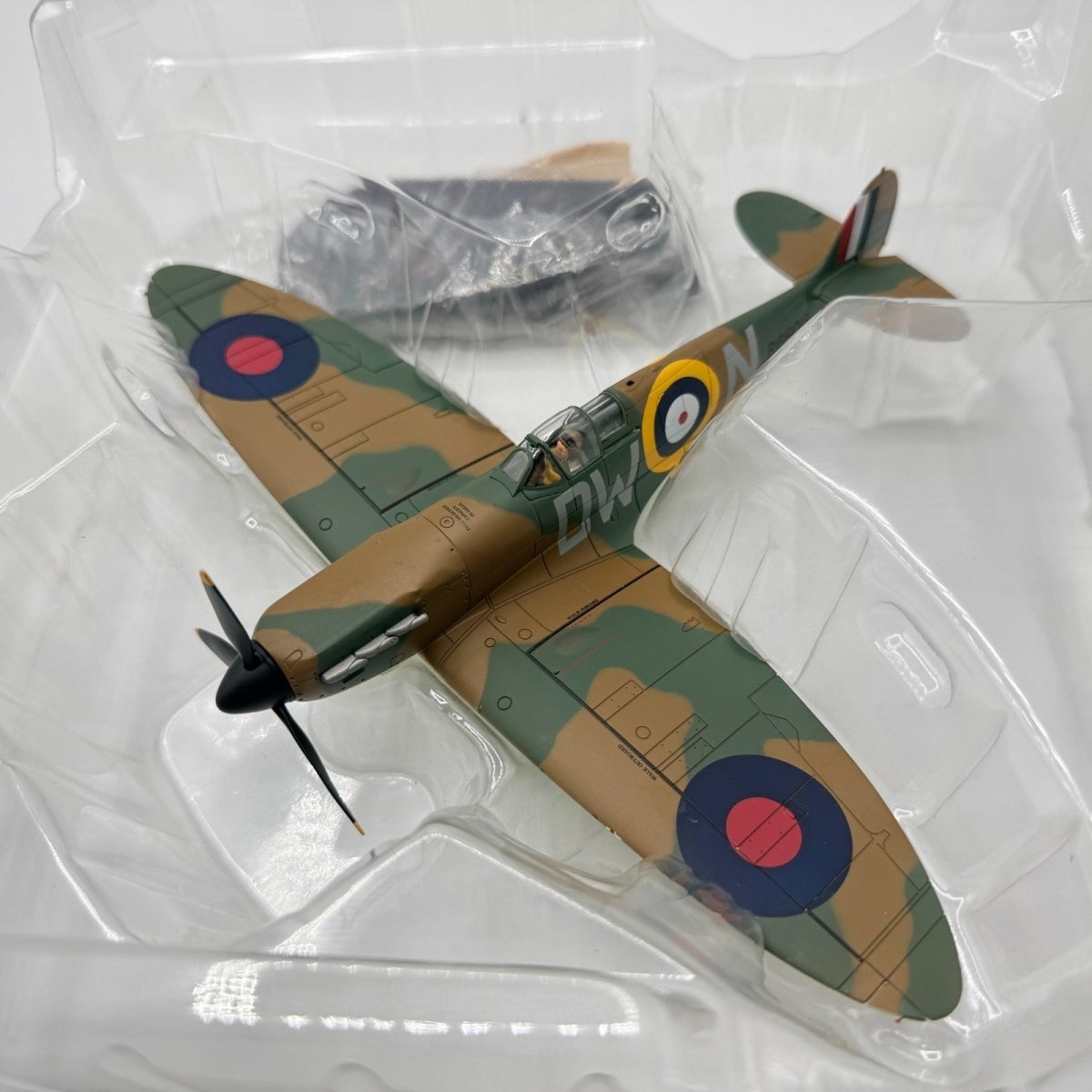 Hobby Master HA7801 1:48 Supermarine Spitfire Mk.1 DW - N Biggin Hill, Diecast - Hobby Master