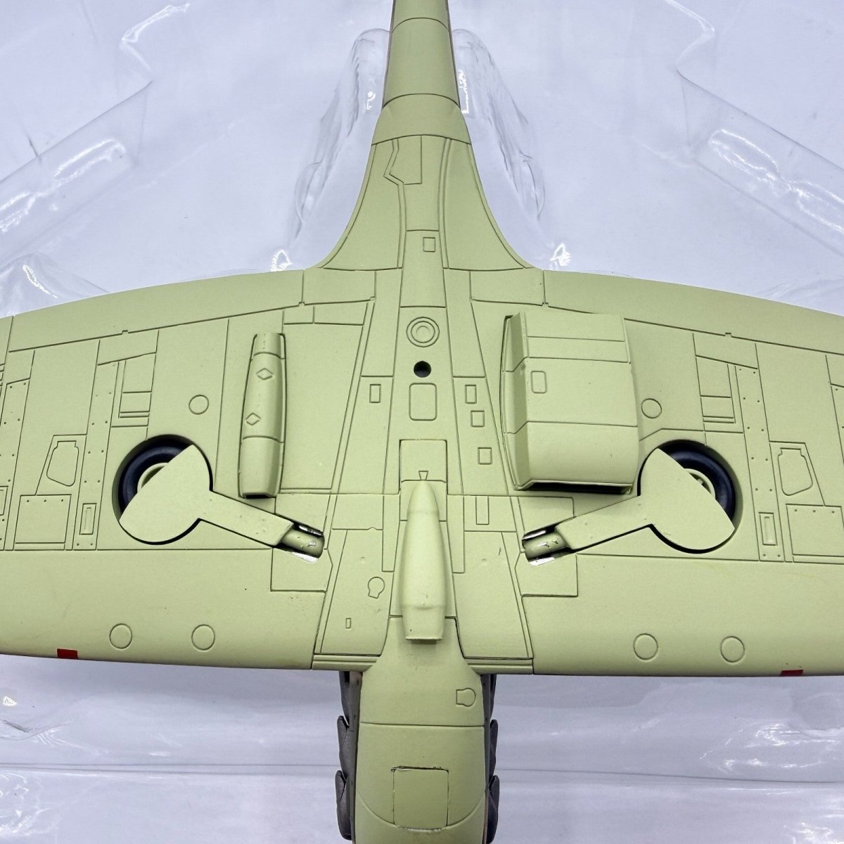 Hobby Master HA7810 1:48 Spitfire Mk.Ia X4179/QV - H, Flt Sgt G Unwin, 19 Sqn - Hobby Master